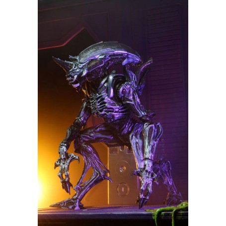  Figura de acción de Aliens Ultimate Rhino Alien (Kenner Tribute) Versión 2 25 cm
