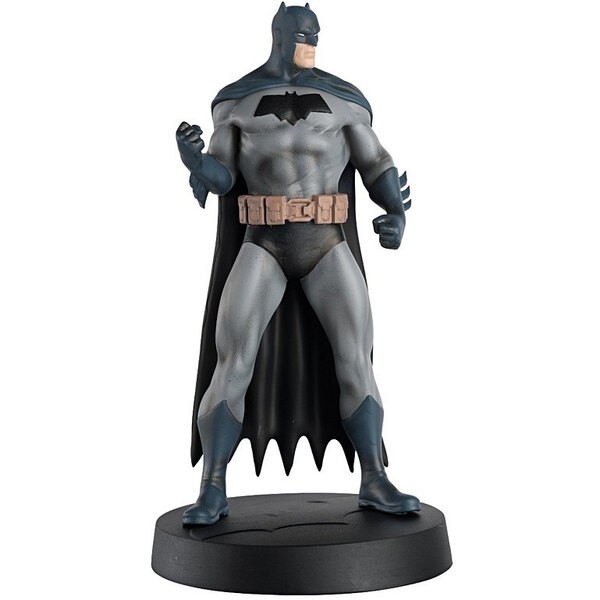 Estatuas DC Comics: Batman - Figura a escala 1:16 de la era moderna de 2010