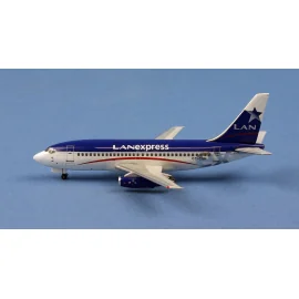 LAN Express Boeing 737/200 CC-CSH