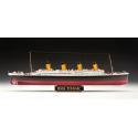 R.M.S Titanic 100th Anniversary Edition Includes 6 paints glue and brush 3 postcards Replica menu and Replica promotional brochu