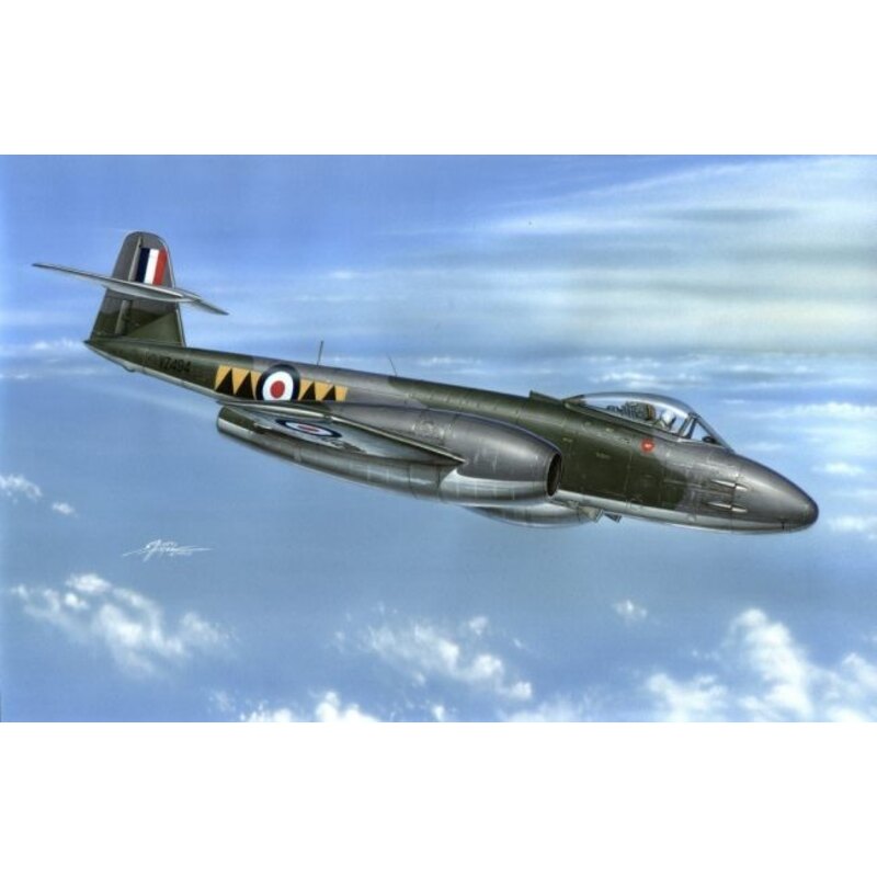 Gloster Meteor F.8 Includes early and late style canopies and large and small engine intakes. Decals for three aircraft, VZ495 Z