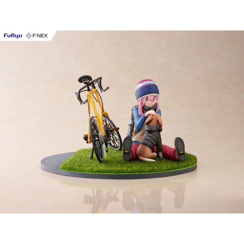 Laid Back Camp F:NEX 1/7 Nadeshiko Kagamihara 13 cm