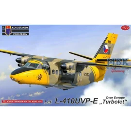 Maqueta Let L-410UVP-E “Turbolet” Over Europe