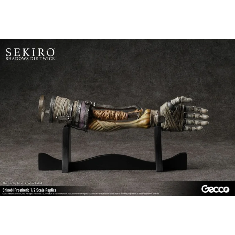  Sekiro: Shadows Die Twice replica 1/2 Shinobi Prosthetic 32 cm