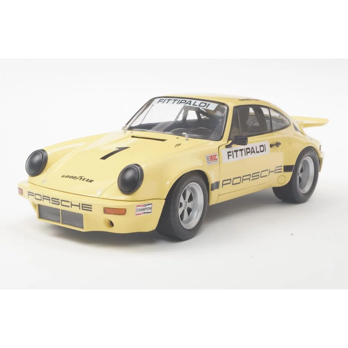  1:18 PORSCHE 911 IROC YELLOW 1 FITTIPALDI 1974