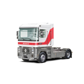  Renault AE500 Magnum