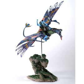 Figurita AVATAR THE WAY OF WATER - Recom Quaritch & RDA Banshee - 18cm figure