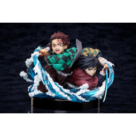  DEMON SLAYER - Tanjiro & Giyuu - Statuette 13cm