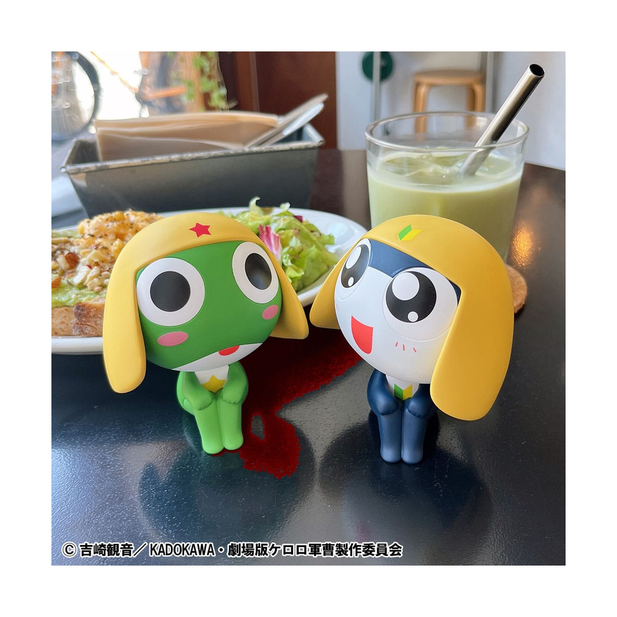 Sergeant Frog PVC Figure Look Up Keroro & Tamama Set (with gift) 11 cm