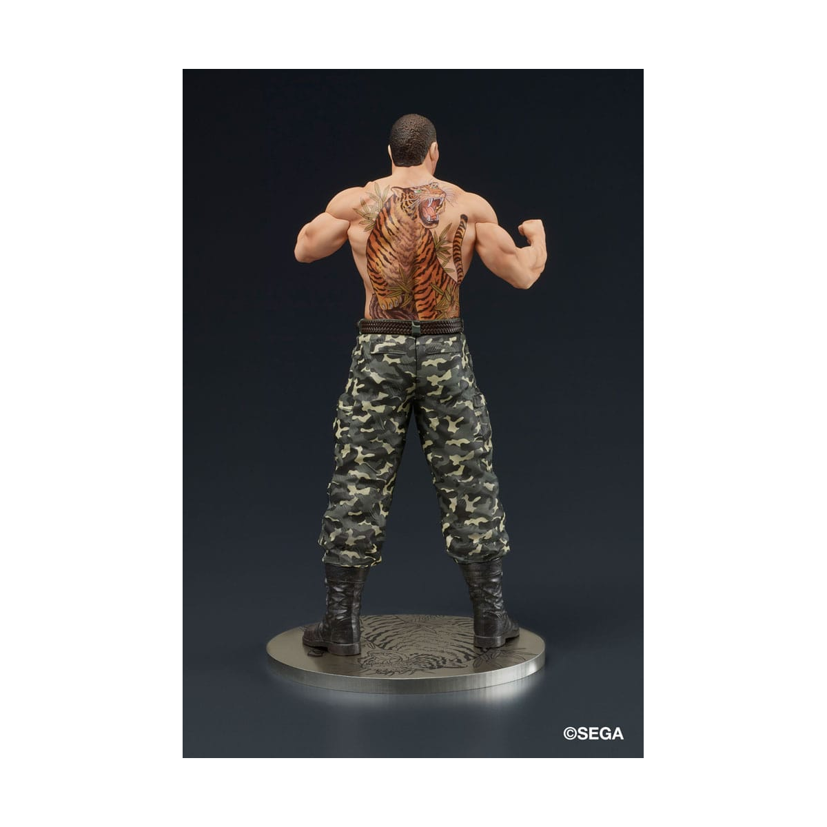 DGSM30077 Yakuza: Like a Dragon PVC statuette Digsta Taiga Saejima Battle Style Ver. 18cm
