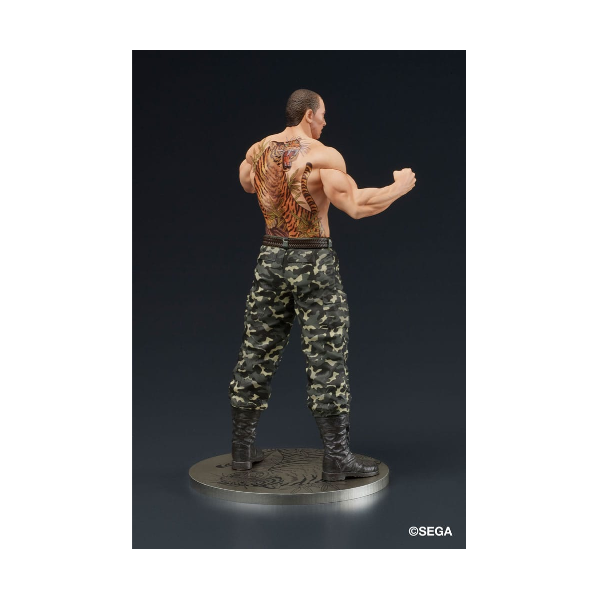 Yakuza: Like a Dragon PVC statuette Digsta Taiga Saejima Battle Style Ver. 18cm
