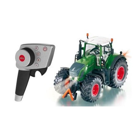 Miniatura agrícola Fendt 939 Set + Remote 1:32
