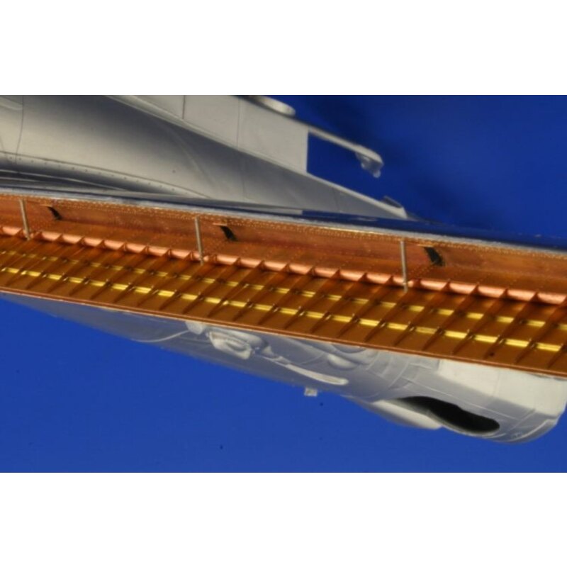 Boeing B-17G Flying Fortress landing flaps (diseñado para ser ensamblado con maquetas de Monogram and Revell)
