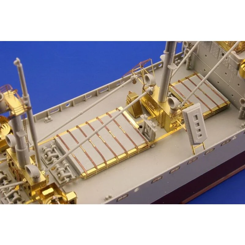 Liberty Ship (diseñado para ser ensamblado con maquetas de Trumpeter TU05301)