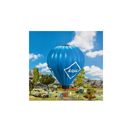  Hot air balloon with gas flame