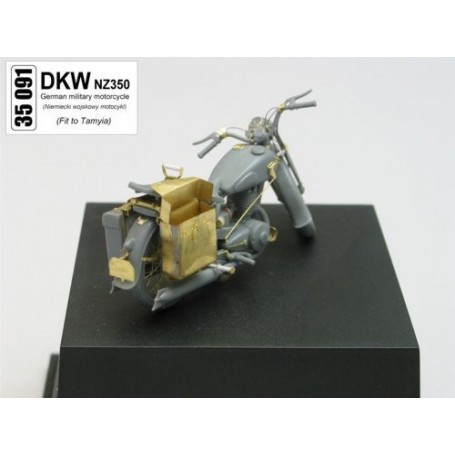  DKW motorcycle (diseñado para ser ensamblado con maquetas de Tamiya)