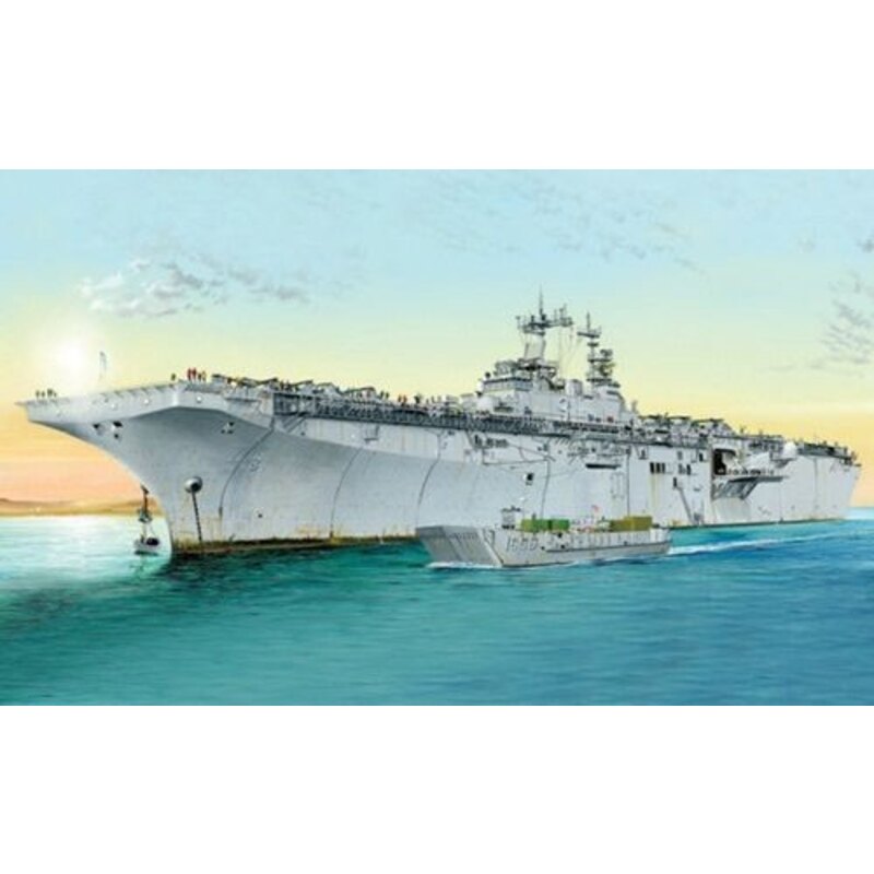 USS Kearsage LHD-3 USS Kearsage LHD-3