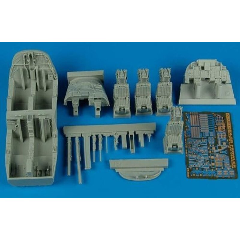 Grumman EA-6B Prowler ICAP-2 (late) cockpit set (diseñado para ser ensamblado con maquetas de Kinetic)